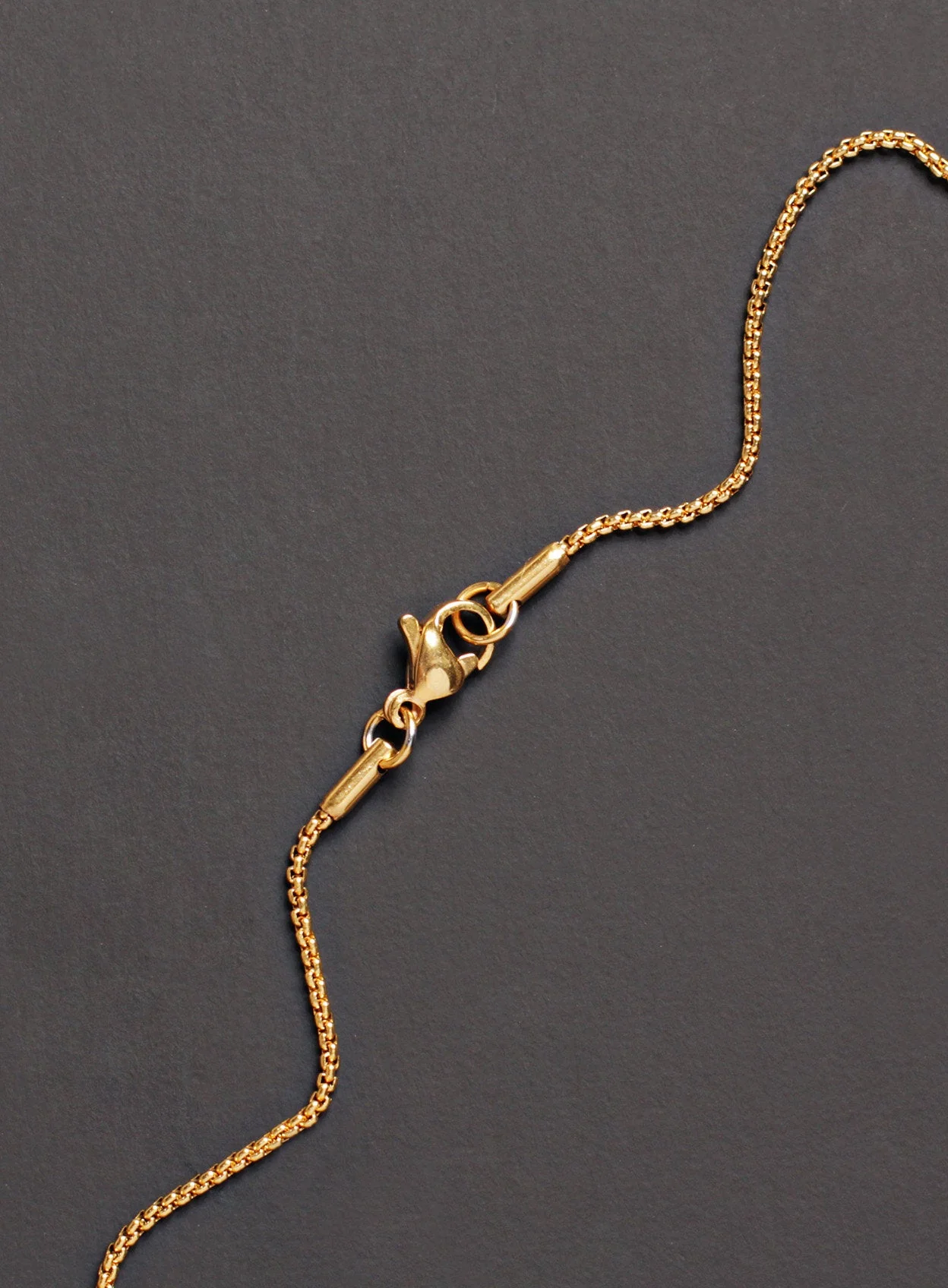 Necklace Set: Gold Rope Chain and Large Gold Cross - Image 5